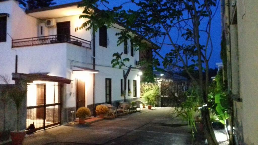 Bed & Breakfast Fontanarossa Airport -Private Parking- Catânia Exterior foto